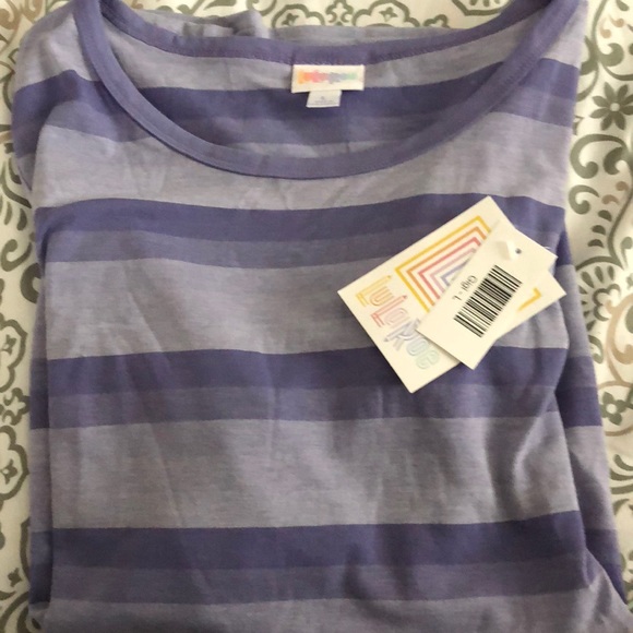 NWT Lularoe Gigi in Large - Picture 1 of 2